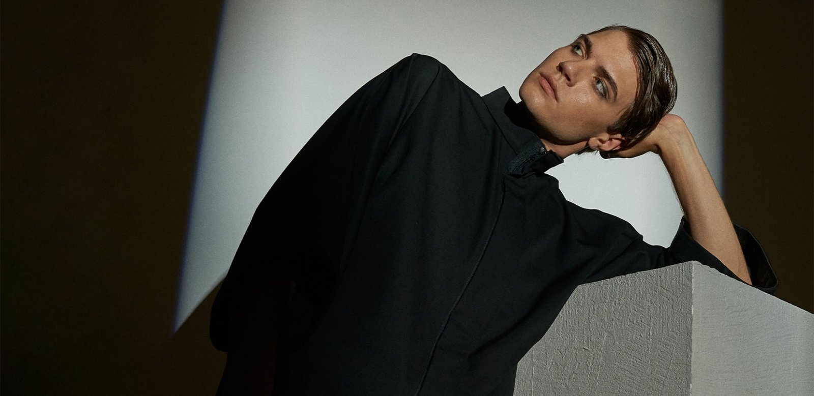 Naut Wide-Sleeve Jacket